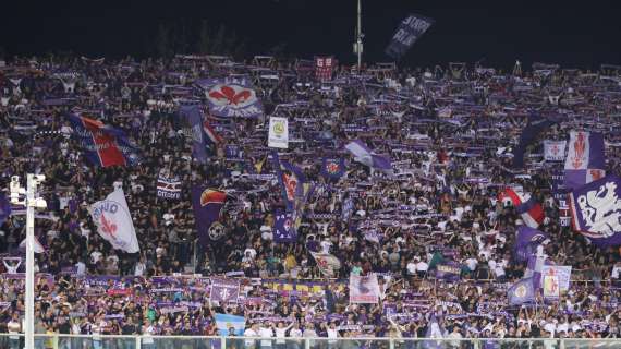 Striscione Ultras Fiorentina: "Doping, scommesse e falso in bilancio, non erano gli ultras il male del calcio?"