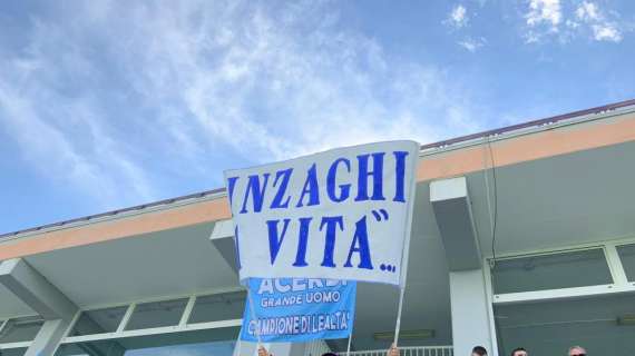 Lazio, i tifosi si schierano: "Simone Inzaghi a vita"