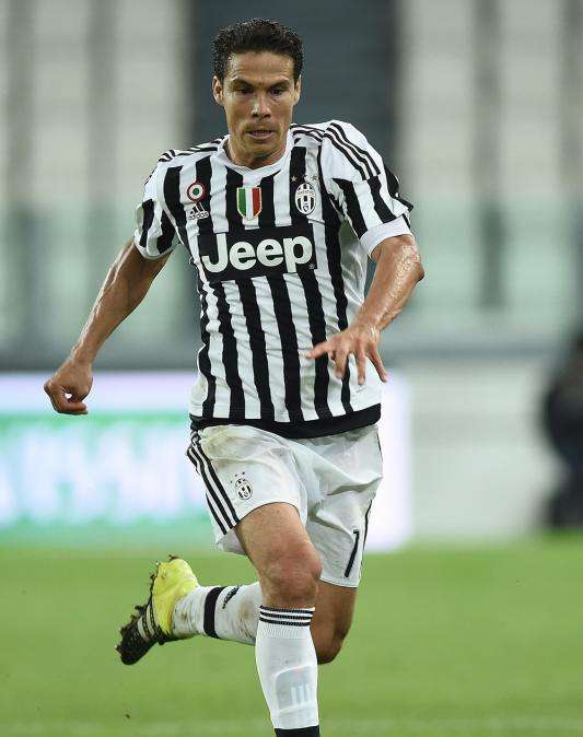 LIVE MANCHESTER- Allegri deve scegliere fra 3-5-2 o 4-3-3. A centrocampo Sturaro sorpassa Lemina. In attacco possibile tridente Cuadrado-Mandzukic-Morata.