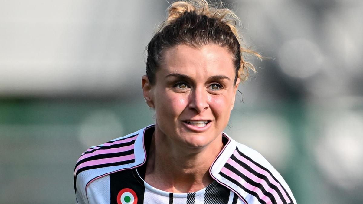 Girelli: "Sogno un calcio-show anche in Italia. Contro gli USA vogliamo fare meglio. Mi piacerebbe un'esperienza all'estero prima di smettere"