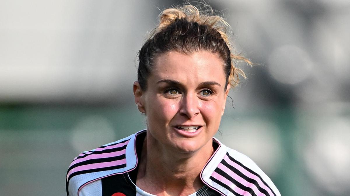 Passerella allo Stadium per la Juventus Women dopo la vittoria della Supercoppa