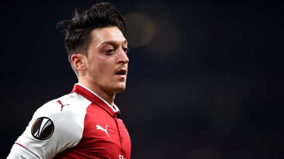 Ozil a sorpresa su Instagram: “Peccato non aver potuto giocare nel mio 'amore italiano', la Juventus"