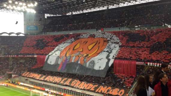 Curva Milan, coreografia anti-Juve (FOTO)