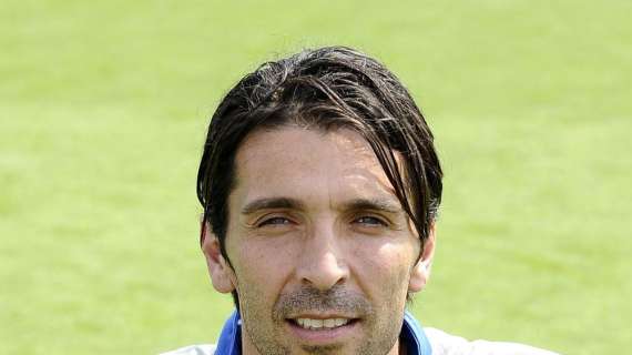 QUI LO DICO - Conte e Buffon presi di mira da procure e quotidiani: l'insostenibile leggerezza del vincere?