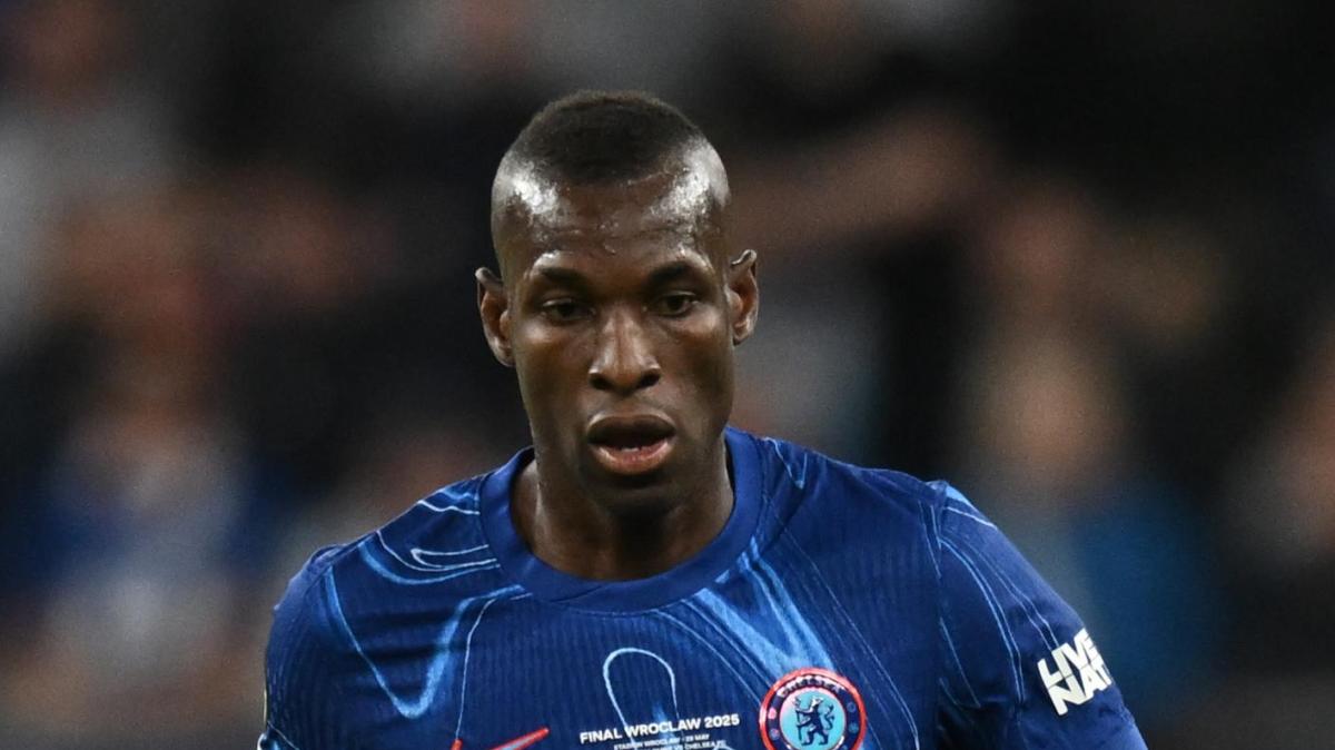 Napoli, contatti per Nicholas Jackson: prima servono le cessioni