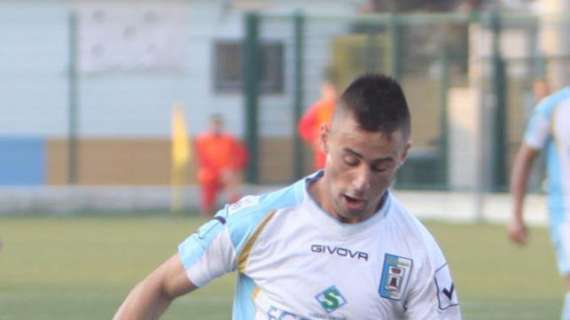 Le Vespe cedono Sandomenico alla Reggina