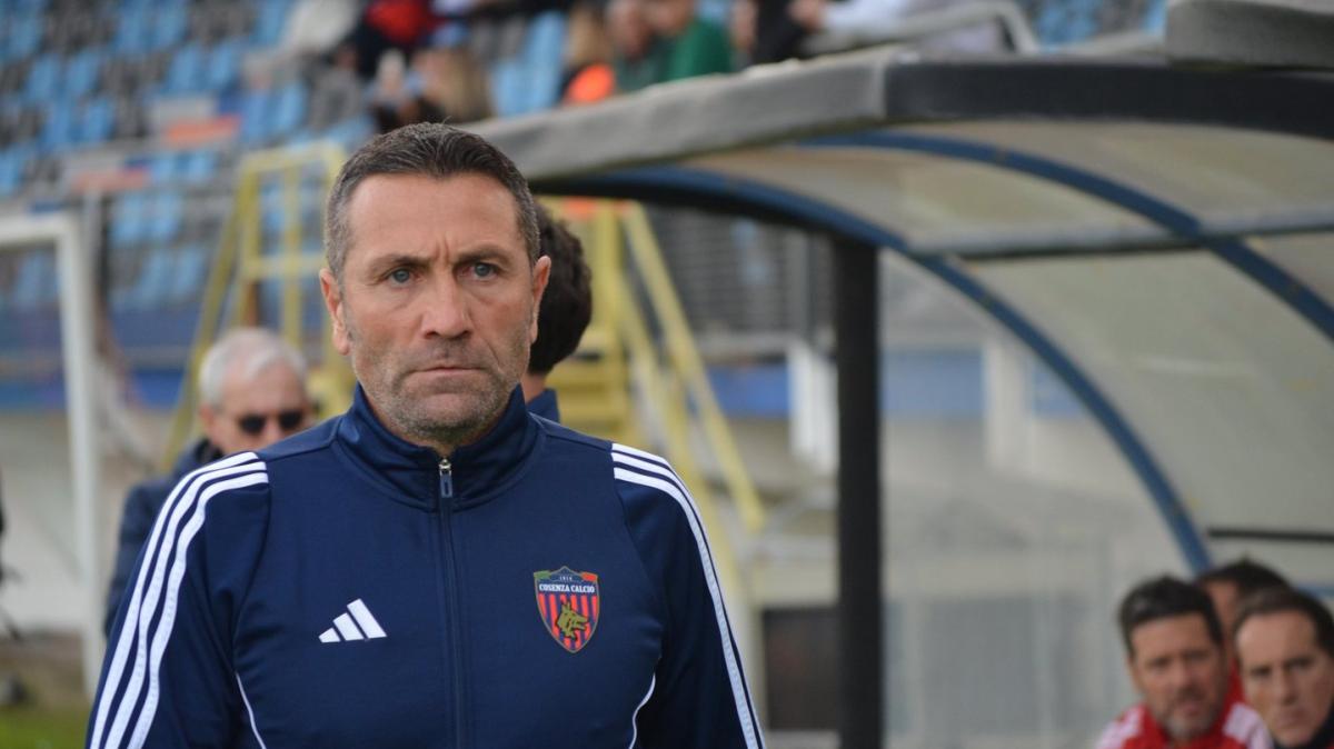 Cosenza, Buscè: "Oggi meno belli di altre volte, ma concreti e cinici"