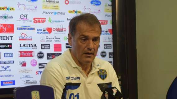 Vivarini: "È stata una settimana di scoramento, ma a Brescia faremo una grande partita. Futuro? Voglio riposare, questa stagione pesa"