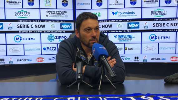 Latina-Avellino, Di Donato: "La squadra ha dei limiti ma l'arbitro ha indirizzato la gara"