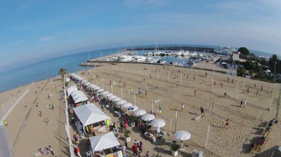 Beach Tennis - Oltre 350 atleti a Terracina per la maratona "Sport Party"