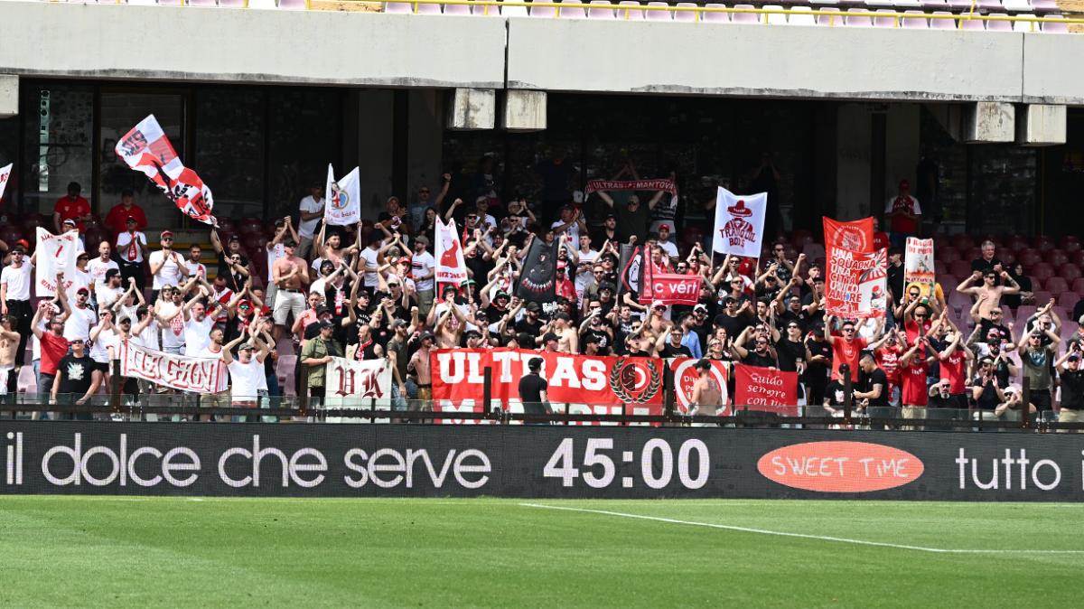 GazzMant - Tifosi del Mantova a bocca asciutta: vietata trasferta Modena