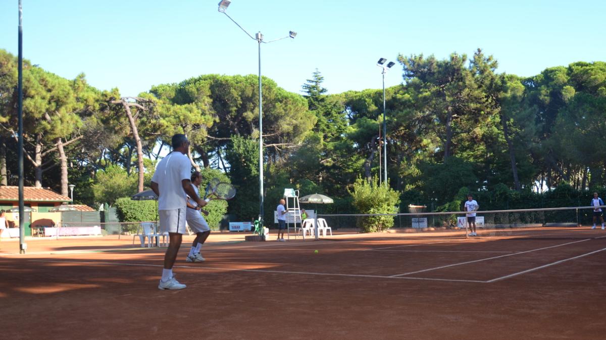 Viadana, "Racchette in Classe": progetto Tennis e Padel