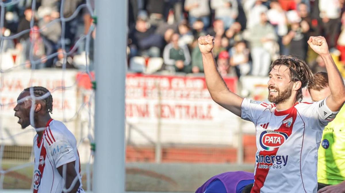 SPECIALE - Mantova-Carrarese: Buso e Bragantini alle spalle di Mancuso