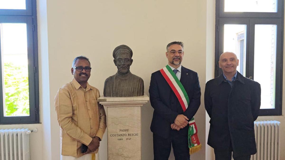 Padre Costanzo Beschi, incontro Comune Castiglione-Associazione Tamil