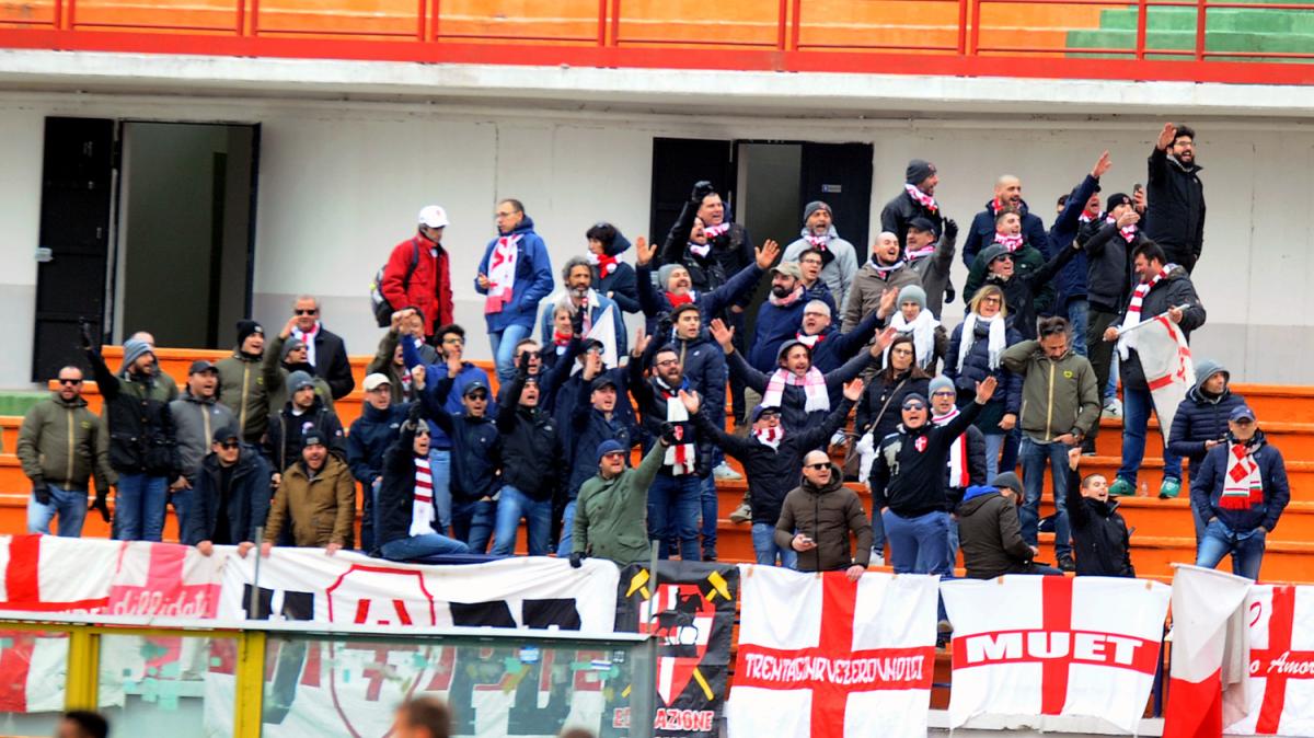 Padova carico per Mantova: curva Cisa sold out e tanta "voglia di vincere"