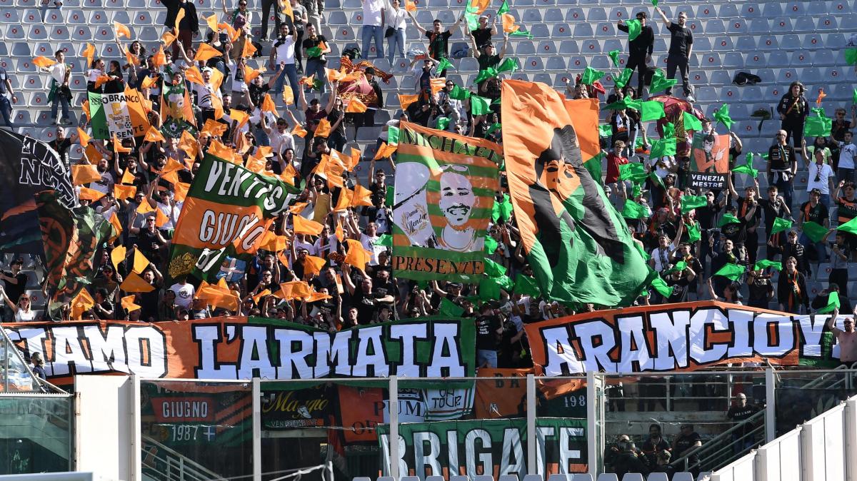 La Nuova Venezia titola: "Venezia, 'manita' al Mantova"