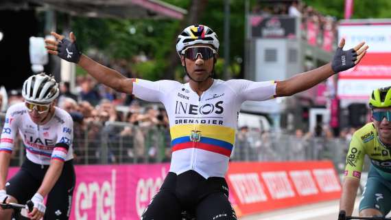 SPECIALE - Narvaez vince prima tappa Giro d'Italia