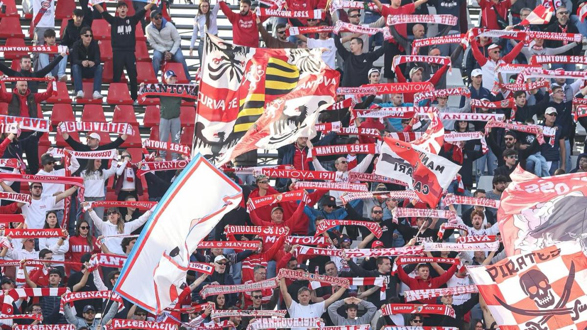 Tifosi Mantova, trasferte vietate: no Venezia, Cesena e Carrarese