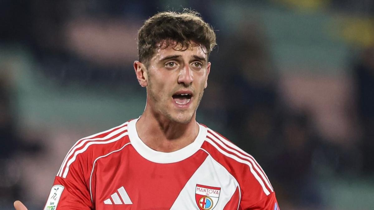 Carrarese-Mantova, le formazioni ufficiali: c'è Paoletti a centrocampo