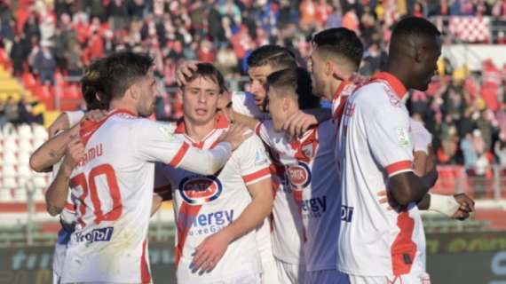 SPECIALE - Mantova, per Natale è calcio champagne: 3-1 al Frosinone