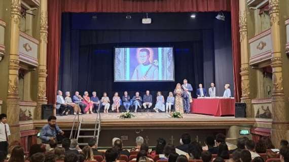 Castiglione, 13 giugno: Luigi d'Oro, premi studenti e botteghe storiche