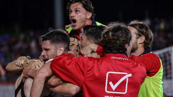 GazzdiMantova - Il Mantova batte la Carrarese. La salvezza è a un passo