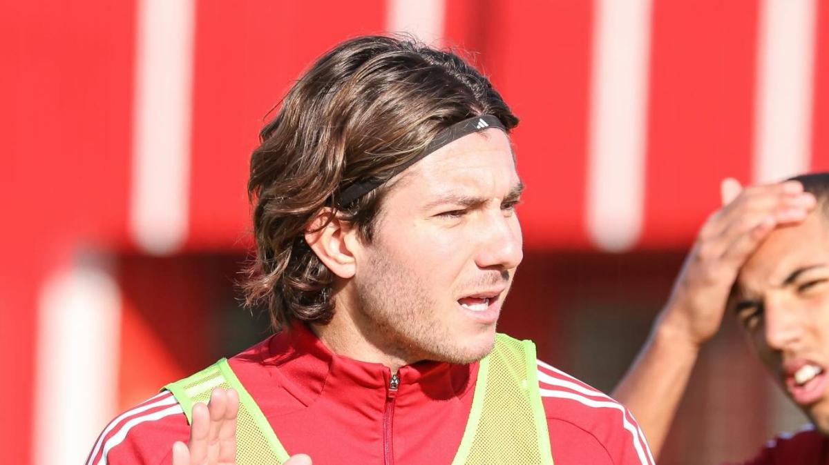 SPECIALE - Fiori-Frosinone, fumata bianca: esterno ai ciociari 