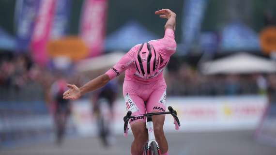 SPECIALE - Giro d'Italia, Del Toro in Maglia Rosa trionfa a Bormio