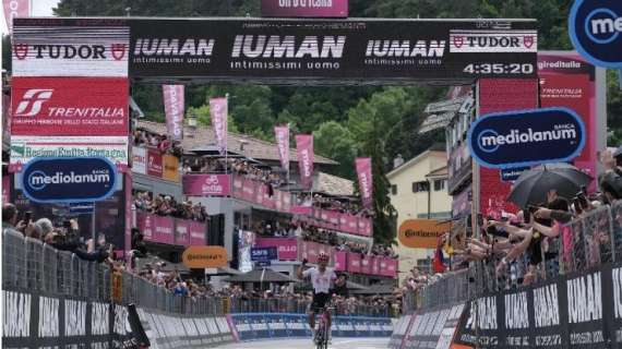 SPECIALE - Giro d'Italia: Carapaz primo a Castelnuovo, Del Toro in Rosa
