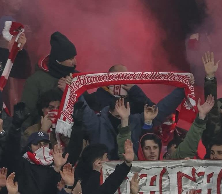 GazzMant - "Mantova cade a Catanzaro, tifosi contestano"