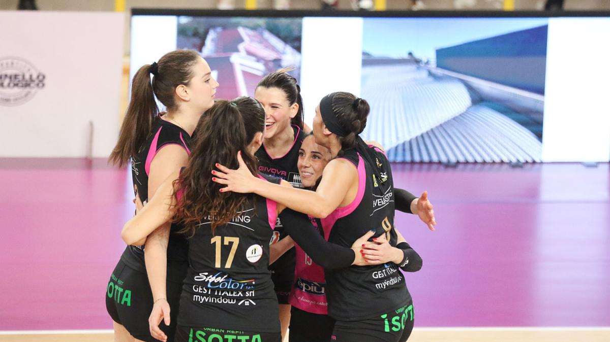 Volley, dopo la sosta Casalmaggiore ospita Messina