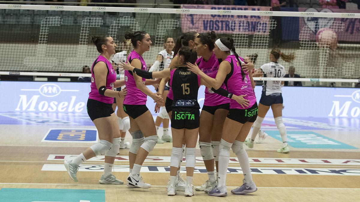 SPECIALE - Esordio al PalaFarina per Casalmaggiore: c'è Volley Melendugno