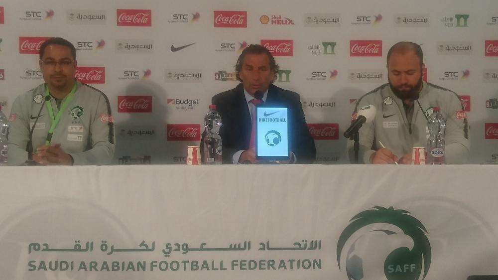 Arabia Saudita, Pizzi non pone limiti: "Il popolo vuole che facciamo bene, ce la giocheremo con chiunque"