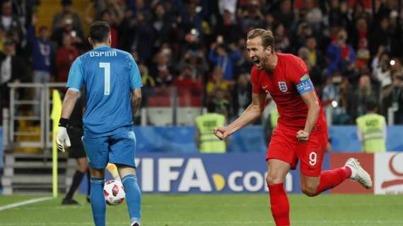 Mina porta Colombia-Inghilterra ai supplementari: gol in extremis, tutto di nuovo aperto