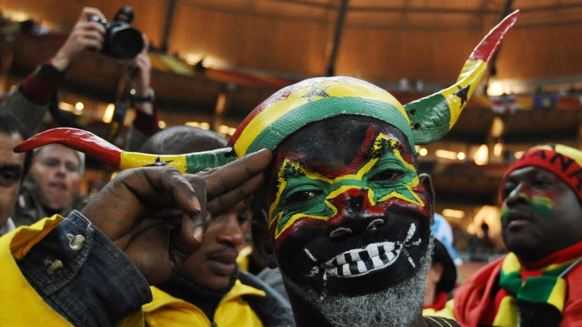 Ghana, Addo esonerato a 72 giorni dai Mondiali: l’addio davanti alla famiglia dopo il ko con la Germania