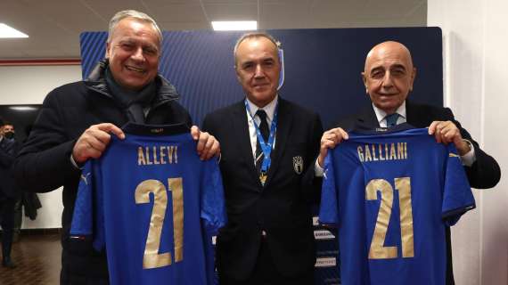 Galliani, Balata e Allevi, scambio di doni all'U-Power Stadium