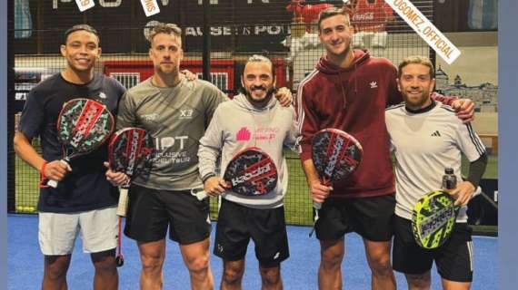 Intense gare di padel per il Papu Gomez con alcuni ex compagni 