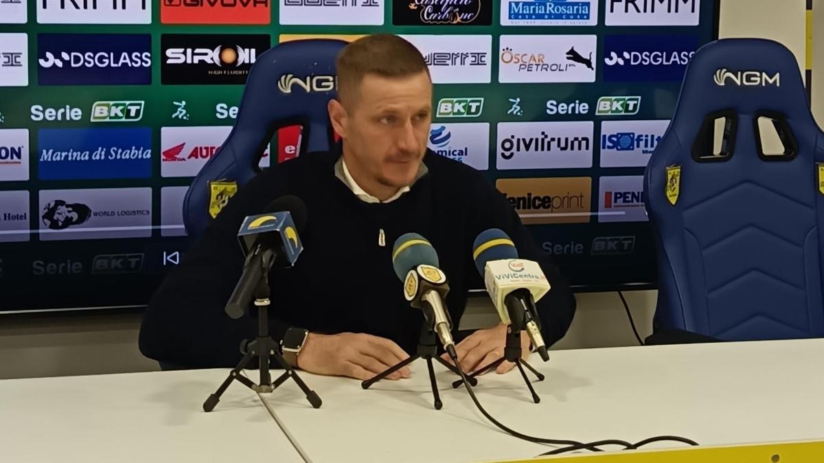 Mister Abate in conferenza stampa: "Il Monza ha tutto per arrivare in fondo, oggi però..." 