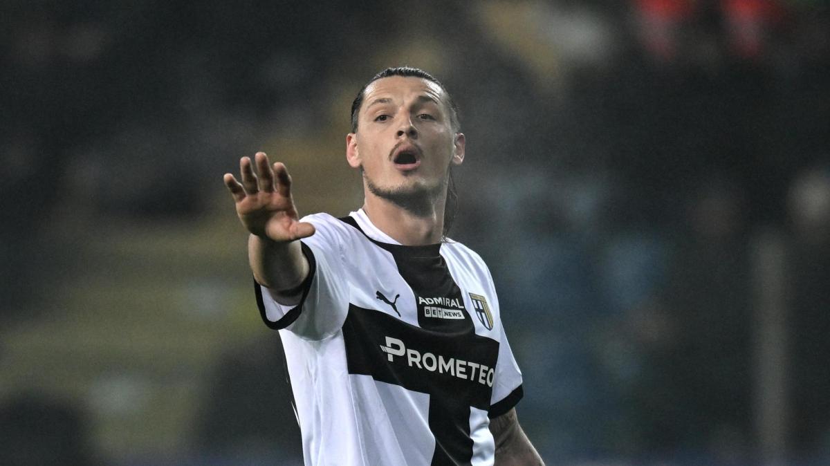 Milan Djuric già ai titoli di coda col Parma? L’ex biancorosso potrebbe…