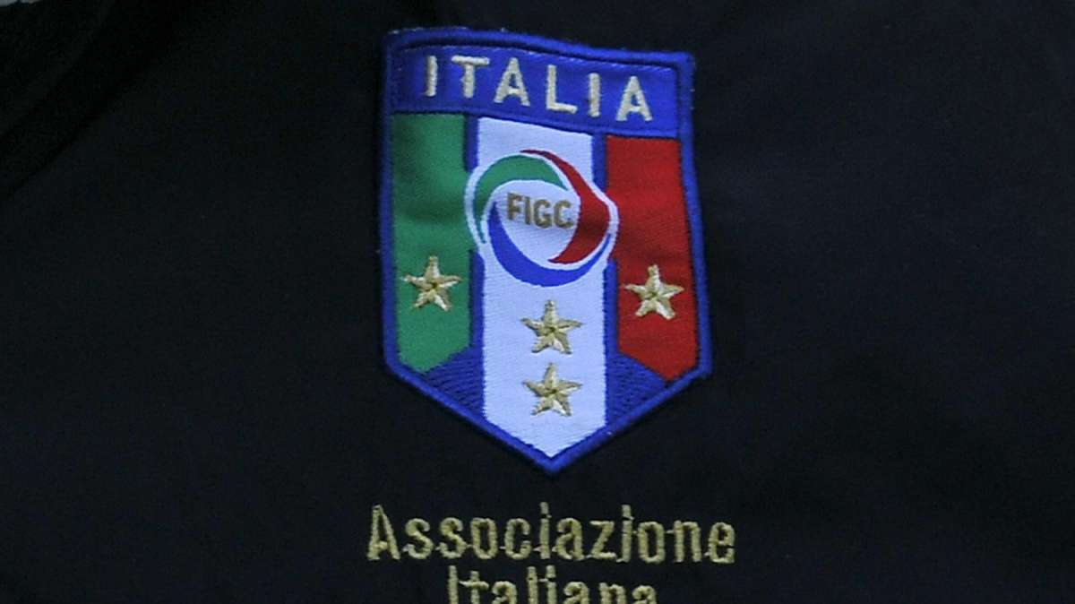 AIA: un arbitro in attività accusa il sistema