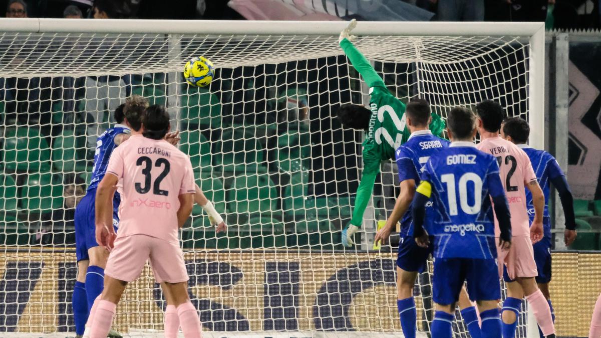 Monza, si allontana il ritorno di Sorrentino: il Padova deciso a riscattarlo