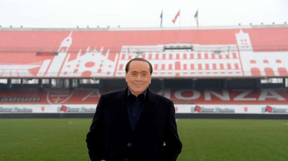 Anche Berlusconi allo stadio per sostenere il suo Monza contro il Pordenone 