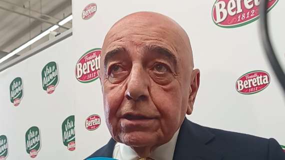 Galliani: "Bisogna fare punti, Maldini non si tocca e sulla questione arbitri..."