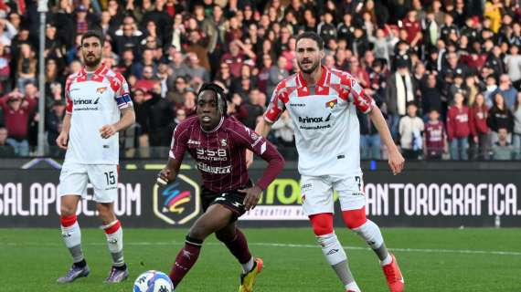Il doppio saluto della Cremonese ai neo biancorossi Azzi e Ravanelli
