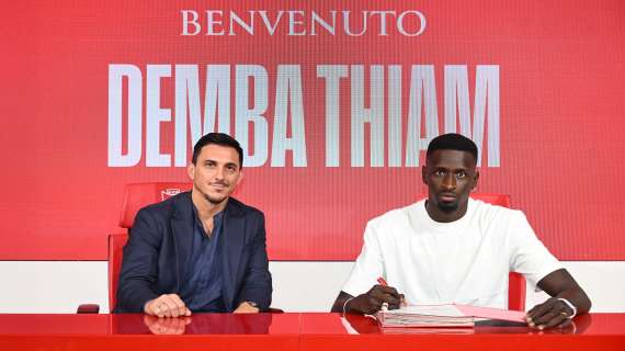 Burdisso con Thiam 