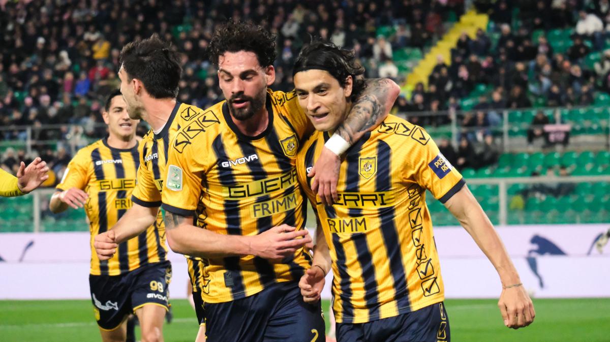 “Complimenti per la finale!”. Social del Monza invasi dagli stabiesi! 
