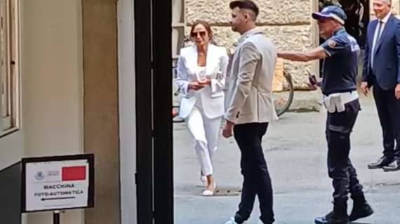 FOTO - Tutto pronto al Comune di Monza per il matrimonio di Adriano Galliani