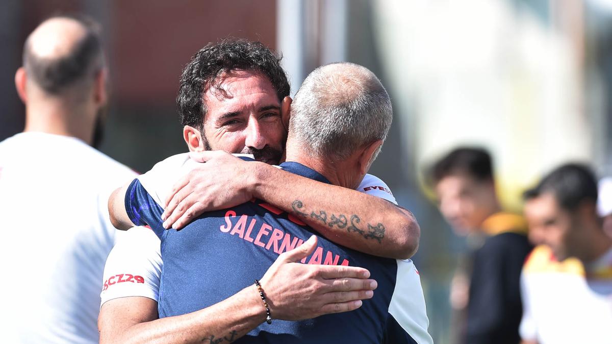 UFFICIALE: il Bari cambia allenatore, esonerato Fabio Caserta 