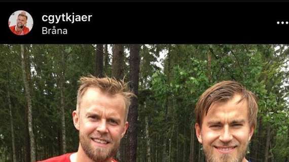 Gytkjaer si mette in forma: l'attaccante danese si allena nei boschi