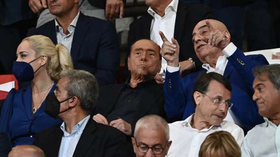 Berlusconi: "Dobbiamo migliorare per non sfigurare. Serve tempo per fare gruppo"